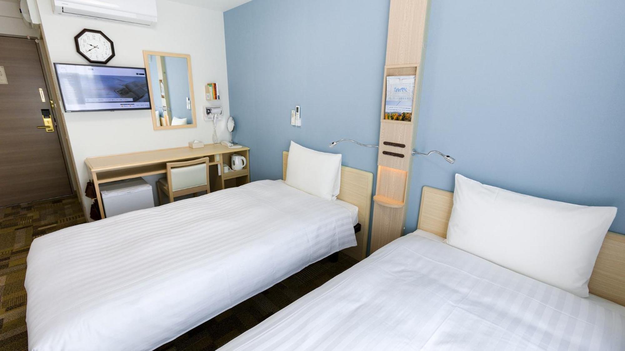 Toyoko Inn Gifu-Hashima-Eki Shinkansen Minami-Guchi Hashima  Pokoj fotografie