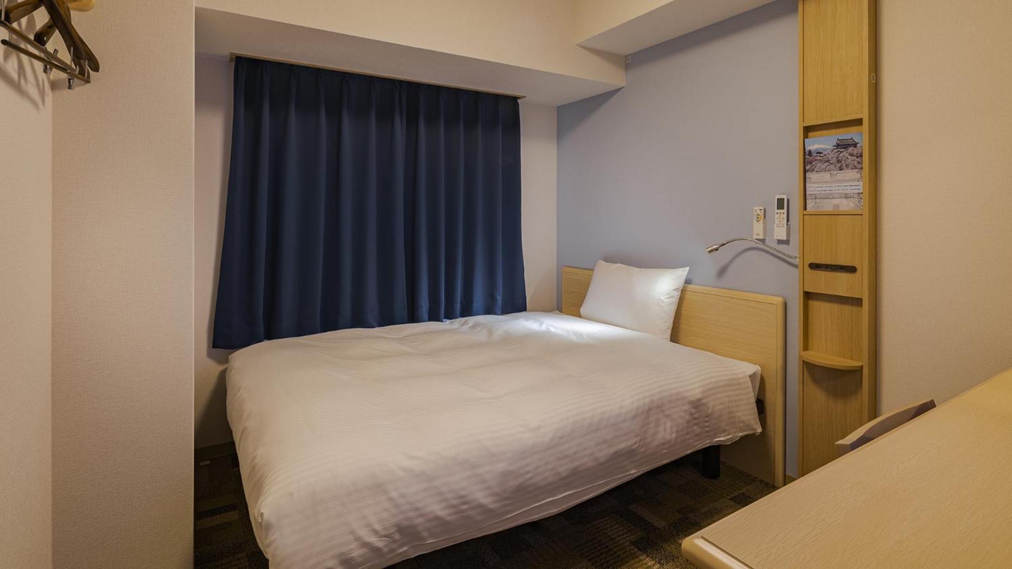 Toyoko Inn Gifu-Hashima-Eki Shinkansen Minami-Guchi Hashima  Pokoj fotografie