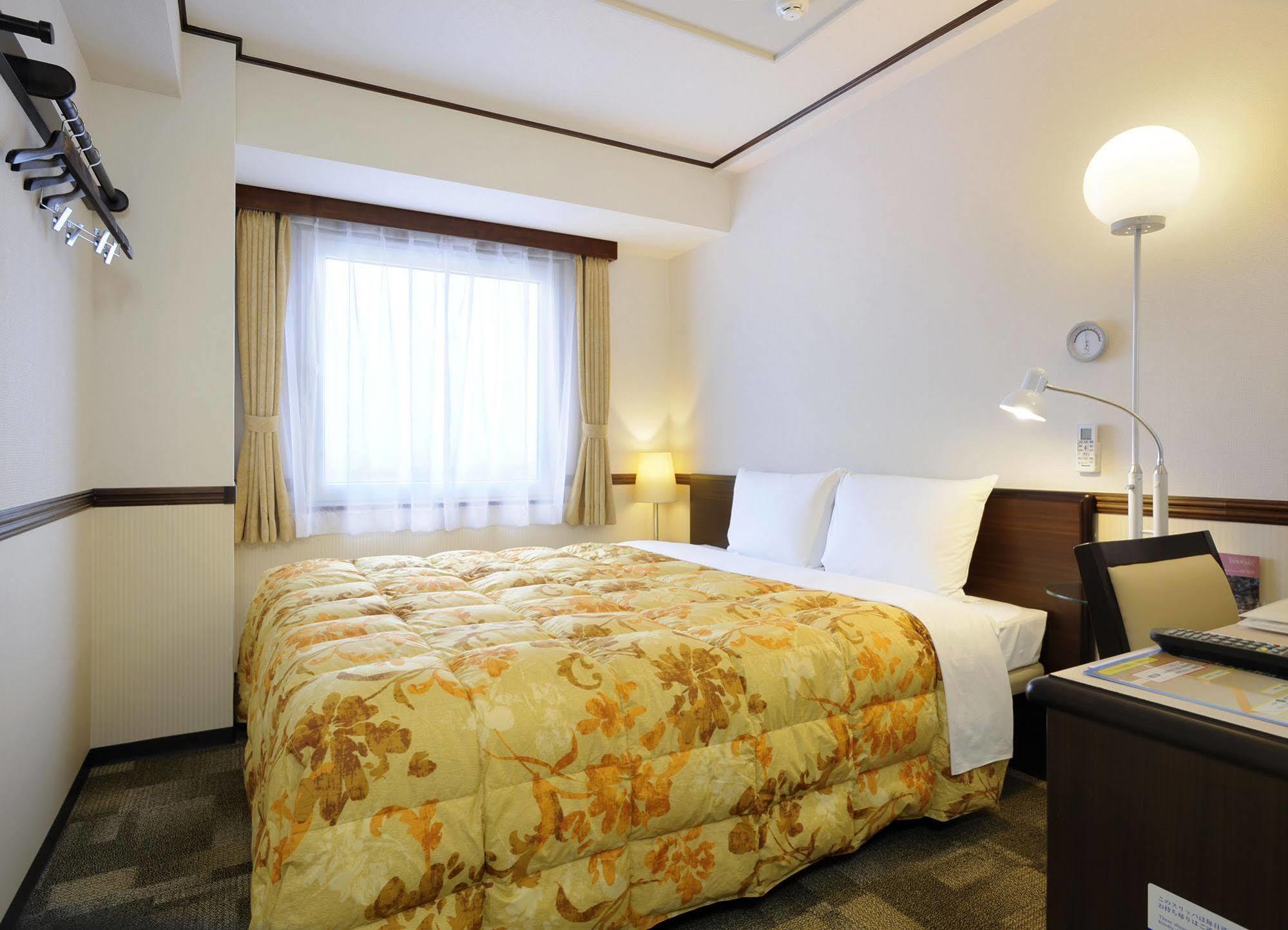 Toyoko Inn Gifu-Hashima-Eki Shinkansen Minami-Guchi Hashima  Exteriér fotografie